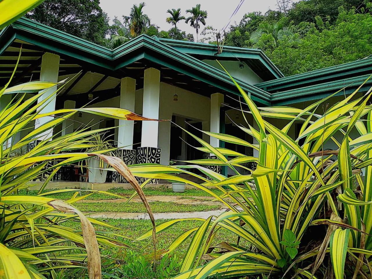 Salmanel Resort Ratnapura Exterior photo